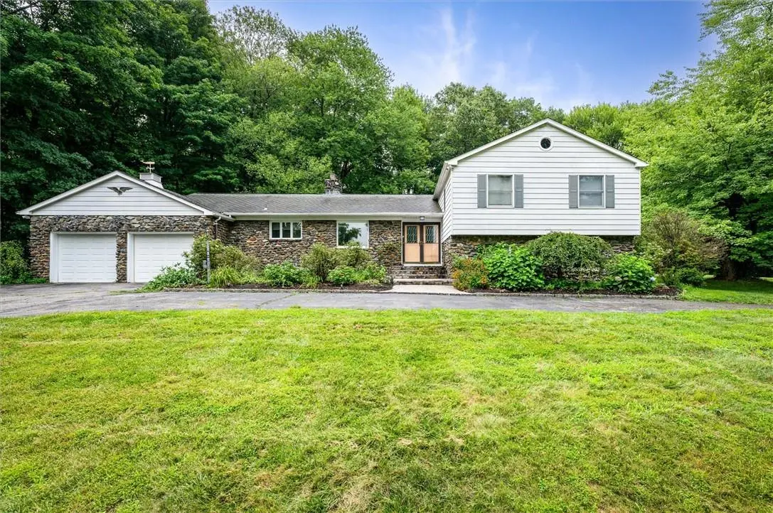 64 Lake RD, Katonah, NY 10536