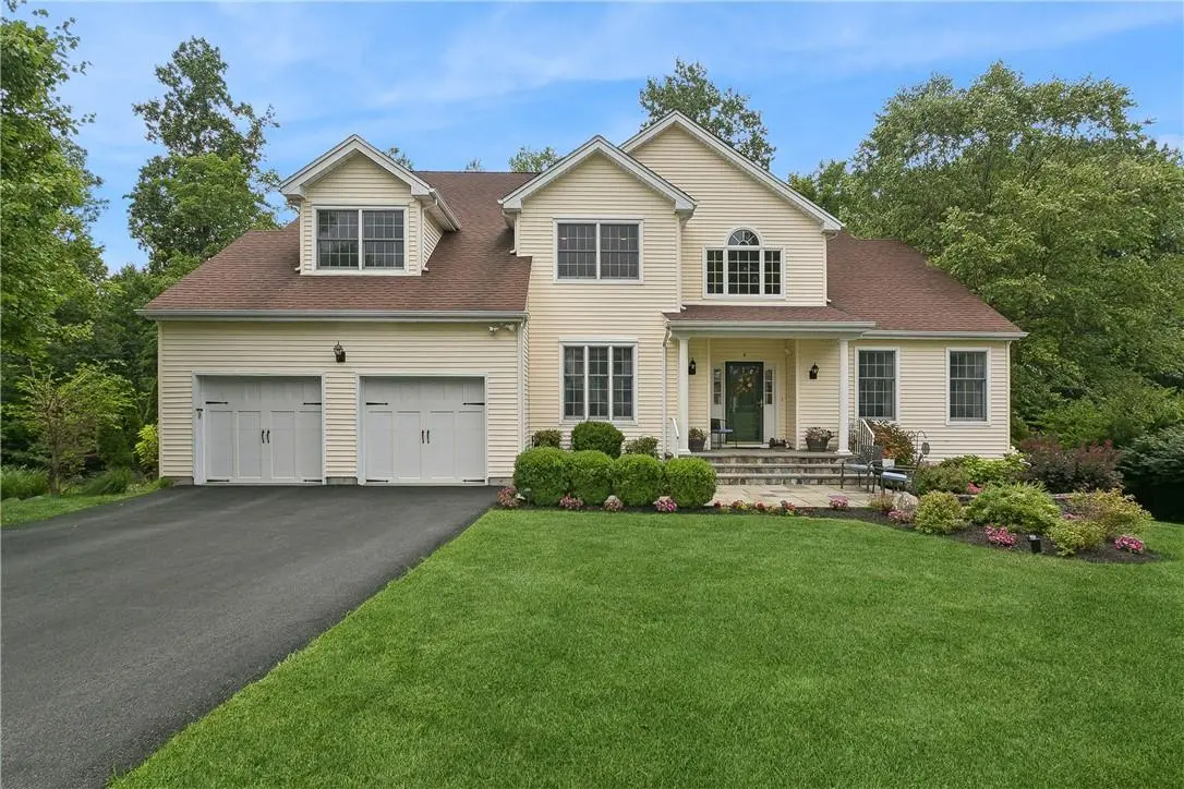 9 Vista DR, Baldwin Place, NY 10505