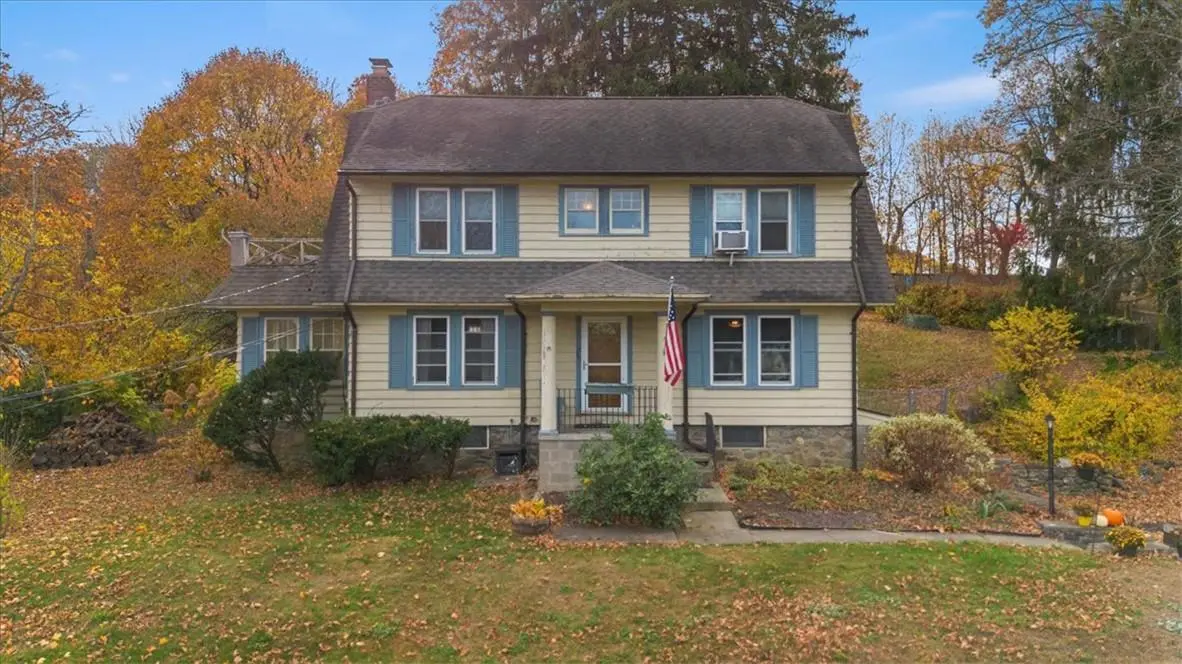 23 Tillson AVE, Highland, NY 12528