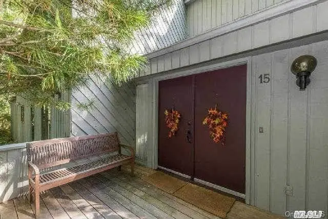 Address not disclosed, Belle Terre, NY 11777