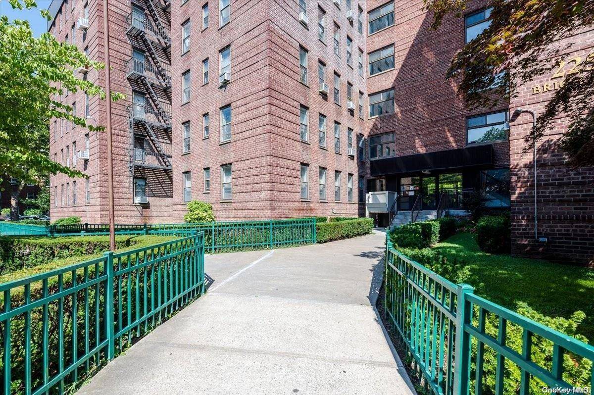 2250 Brigham ST #3-A, Brooklyn, NY 11229