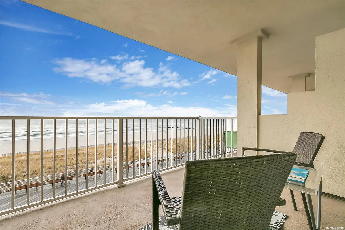 250 Shore RD #3B, Long Beach, NY 11561