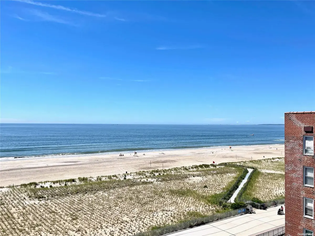 118-20 Ocean Promenade #PH1C, Rockaway Park, NY 11694
