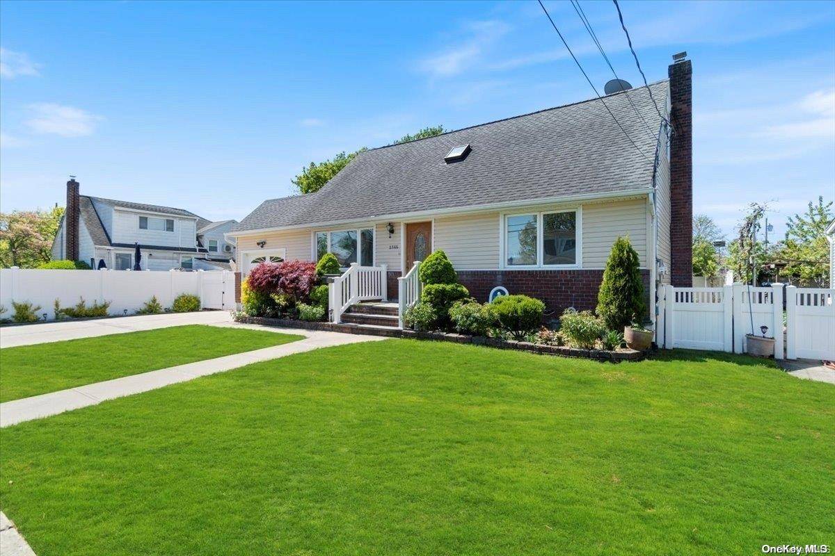 2366 York Street, East Meadow, NY 11554