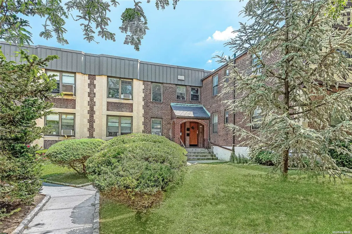 21-39 78th ST #2, East Elmhurst, NY 11370