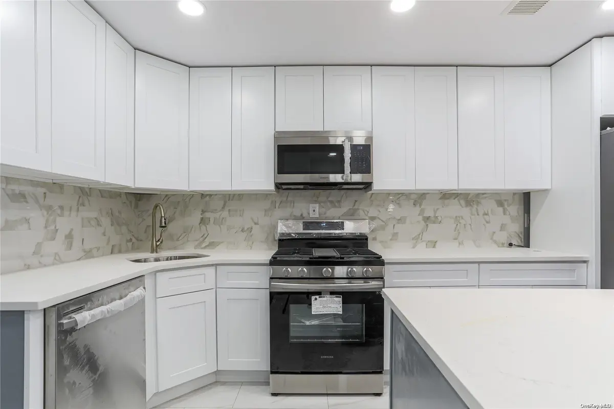 228 E 43rd ST, Brooklyn, NY 11203
