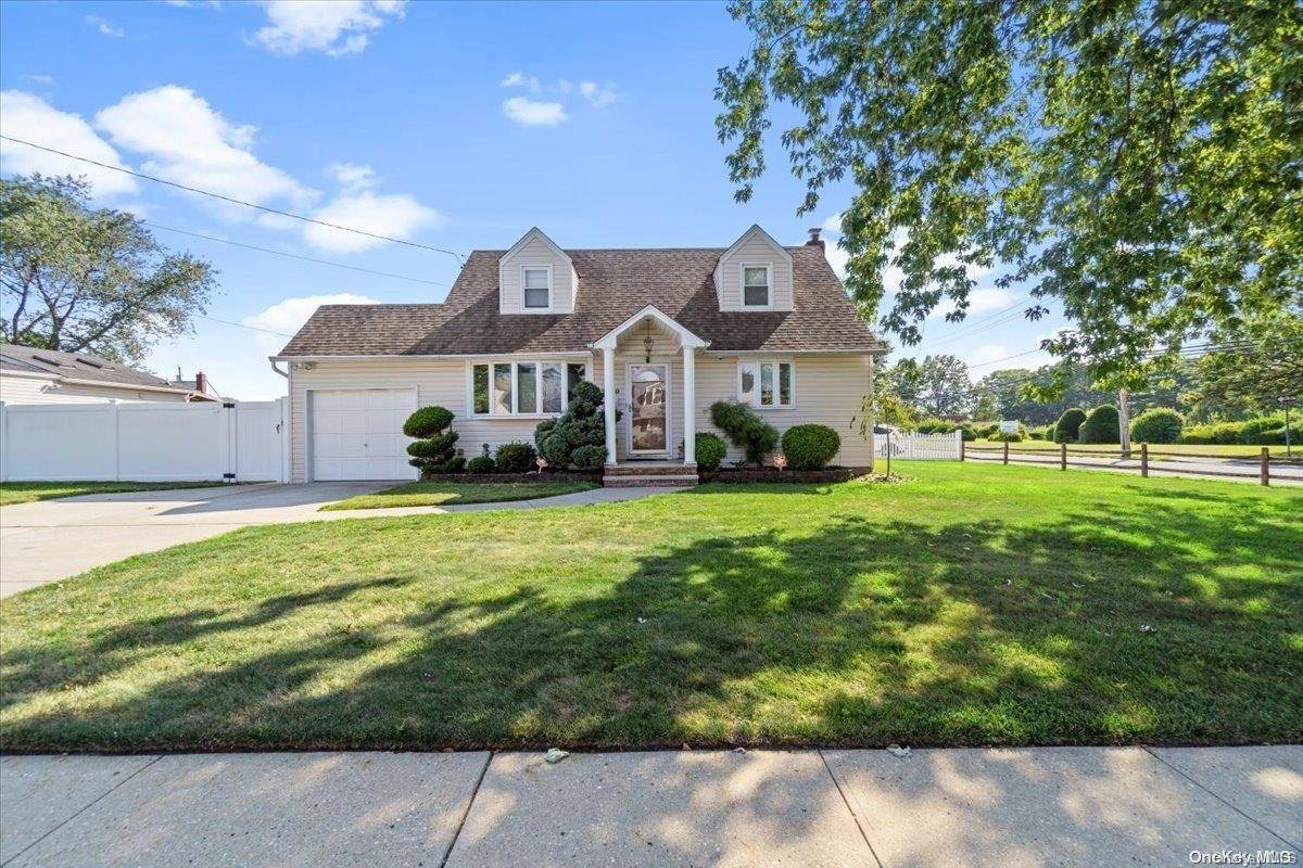 2330 Lancaster ST, East Meadow, NY 11554
