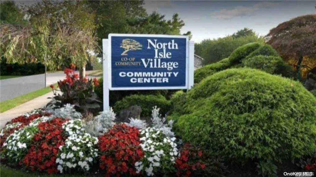 21 Kiowa Court #21, Coram, NY 11727