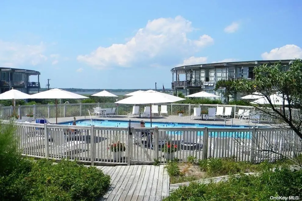 101 Dune RD #C-18, East Quogue, NY 11942
