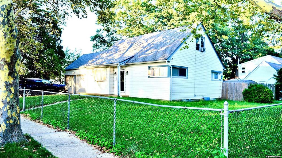 230 Denton PL, Roosevelt, NY 11575