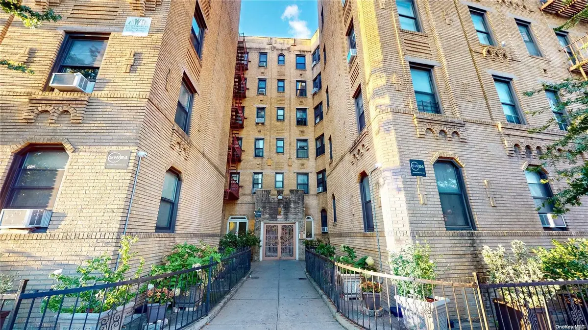 897 Empire BLVD #C10, Brooklyn, NY 11213