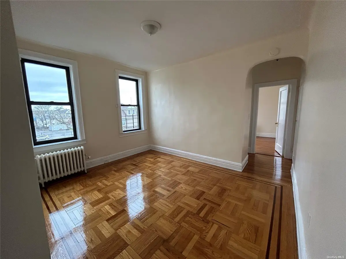 120-10 Rockaway Beach BLVD #308, Rockaway Park, NY 11694