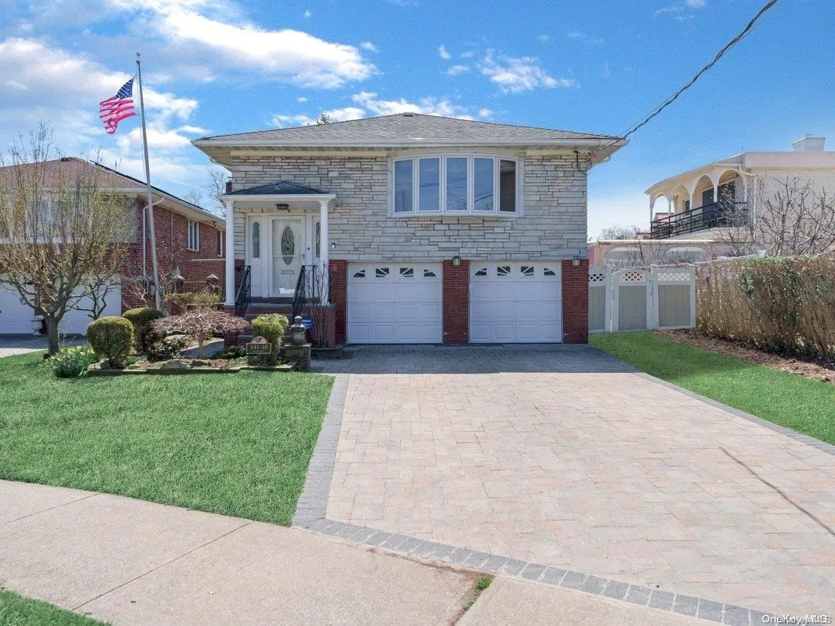 141-10 South DR, Malba, NY 11357
