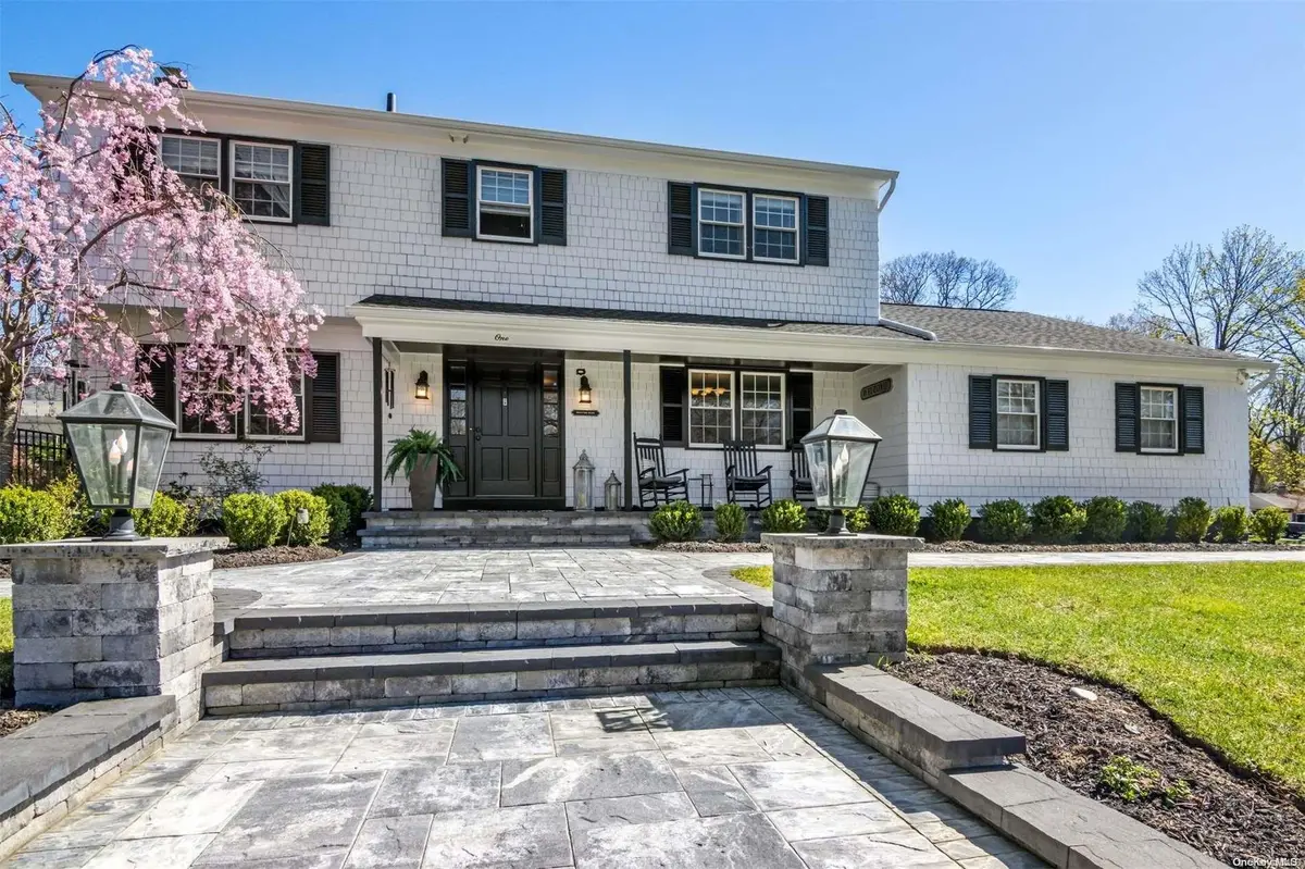 1 Quiet CT, Miller Place, NY 11764