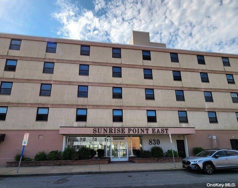 830 Shore RD #3R, Long Beach, NY 11561