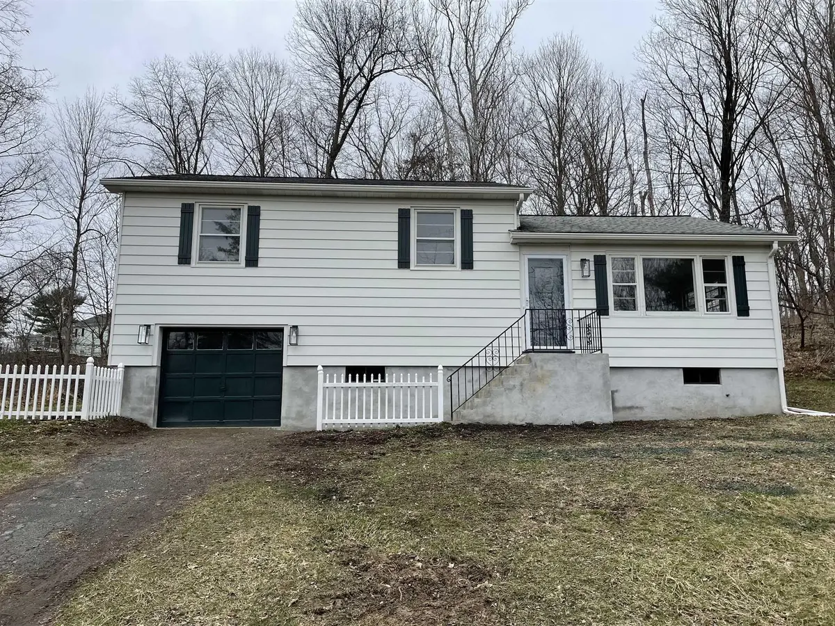 152 SUNRISE HILL RD, Fishkill, NY 12524