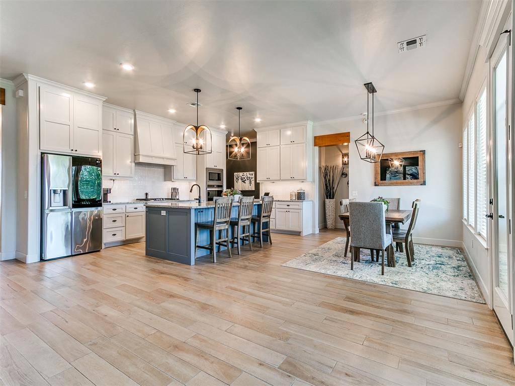 4721 Mustang Park BLVD, Mustang, OK 73064