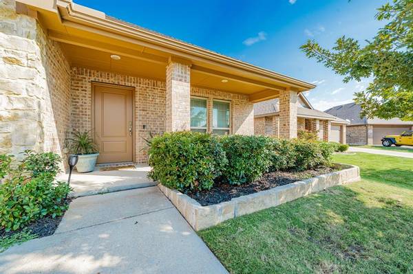 3116 Crystal Way, Royse City, TX 75189