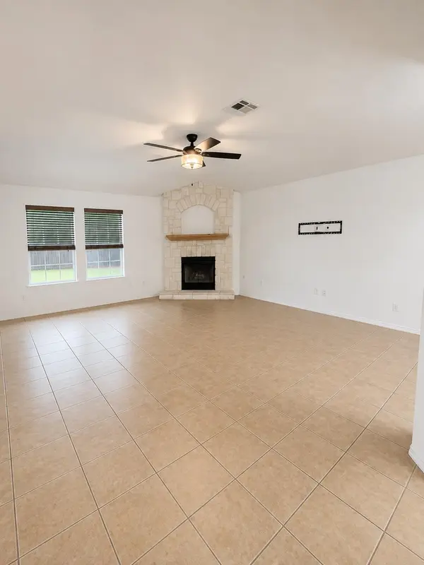 3844 Laurel Ridge DR, Round Rock, TX 78665