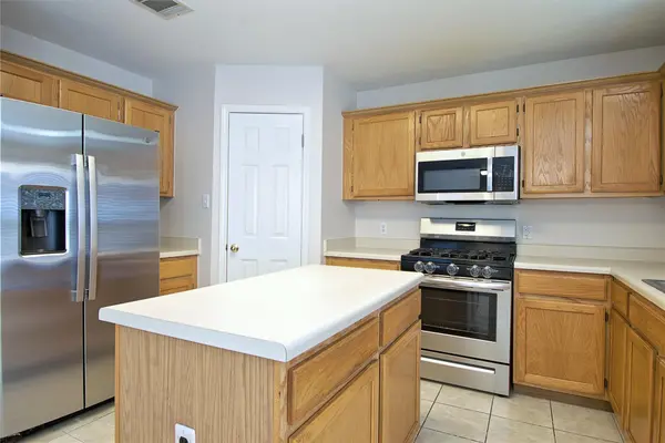3224 Texas Topaz DR, Austin, TX 78728