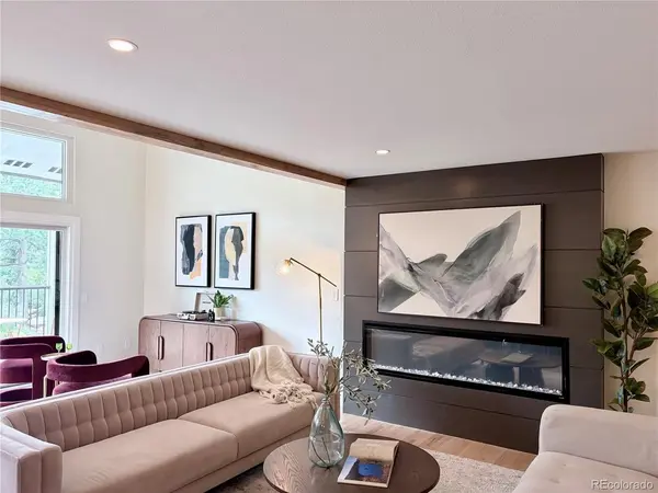 10020 E Maplewood, Englewood, CO 80111