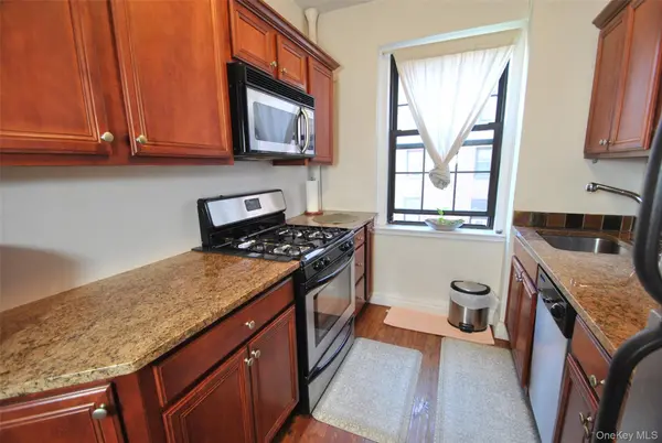 198 Garth RD #3C, Scarsdale, NY 10583