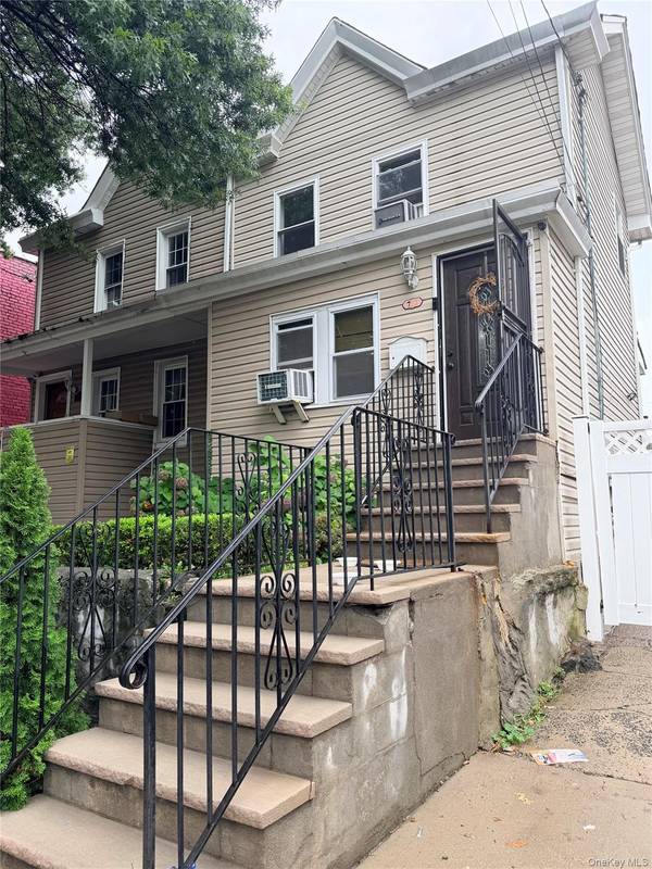 752 E 222nd ST, Bronx, NY 10467