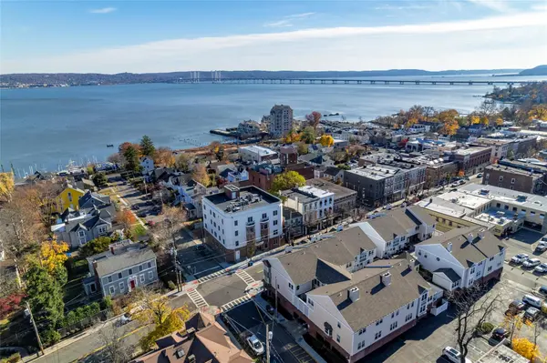50 N Broadway #13, Nyack, NY 10960