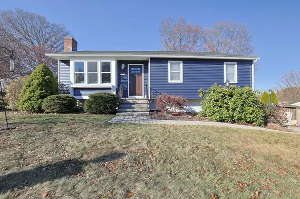 6 Crabapple CT, Wappingers Falls, NY 12590