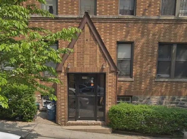 255 E 237th ST #2B, Bronx, NY 10470