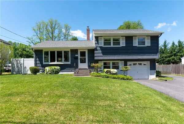 14 Lawrence ST, Tappan, NY 10983