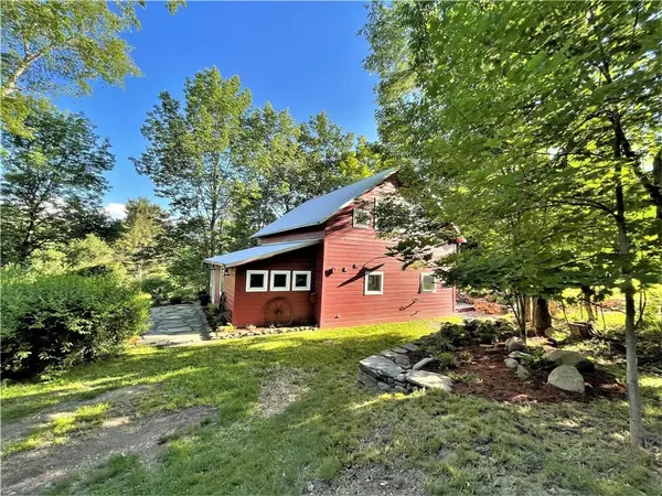 31 Old County RD, Cochecton Center, NY 12726