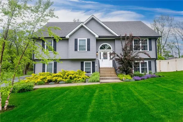 65 Dennings AVE, Beacon, NY 12508