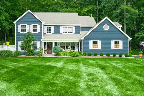 30 Brook ST, Mahopac, NY 10541