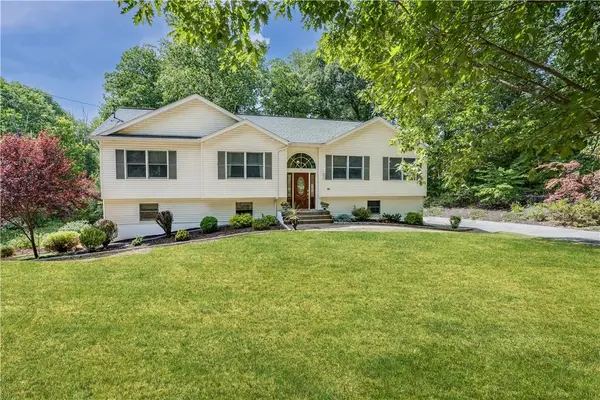 42 Thompson TER, Wappingers Falls, NY 12590