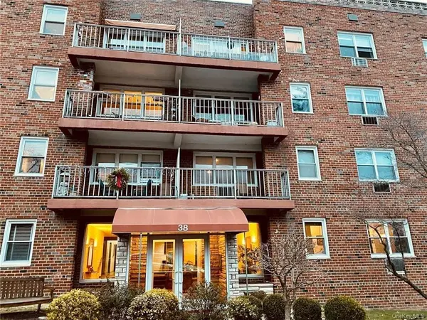 38 Fourth AVE #2A, Nyack, NY 10960
