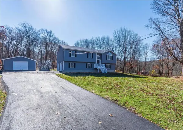 395 Mullock RD, Middletown, NY 10940