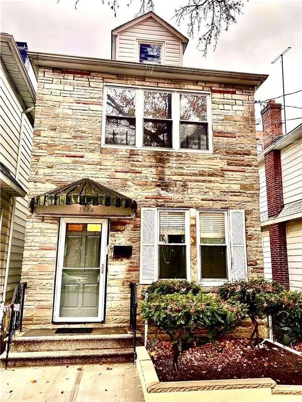 1576 Tomlinson AVE #1, Bronx, NY 10461
