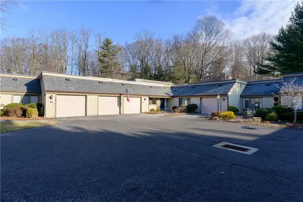 307 Heritage HLS #B, Somers, NY 10589
