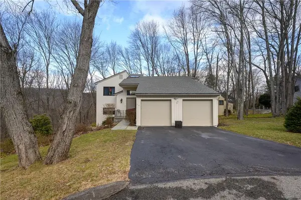 74 Mitchell RD, Somers, NY 10589