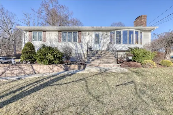11 Clinton CT, Monroe, NY 10950