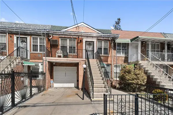 1031 E 211th ST, Bronx, NY 10469
