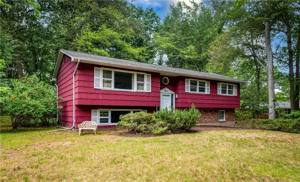 3 Capricorn LN, Monsey, NY 10952