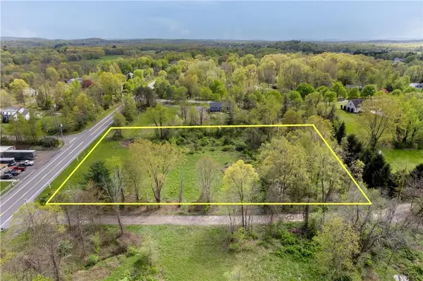 9 Pine LN, Tivoli, NY 12583