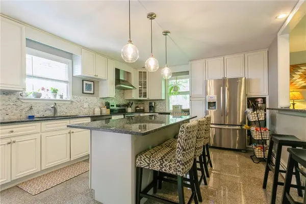16 Billingsley TRL, Goldens Bridge, NY 10526