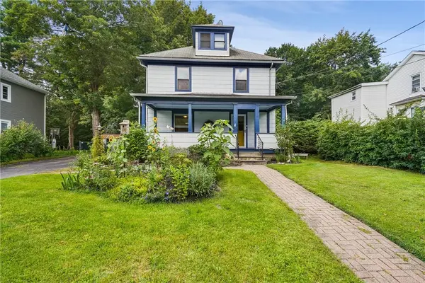 15 Fairway DR, Pawling, NY 12564