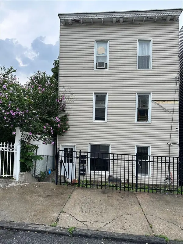 228 Sommerville PL, Yonkers, NY 10703