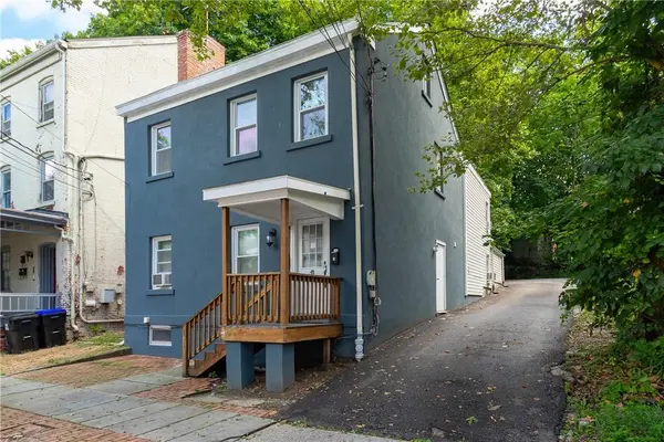 49 S Bridge ST, Poughkeepsie, NY 12601