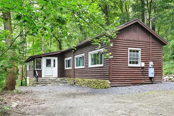 70 Karlsen Lake RD, Brewster, NY 10509