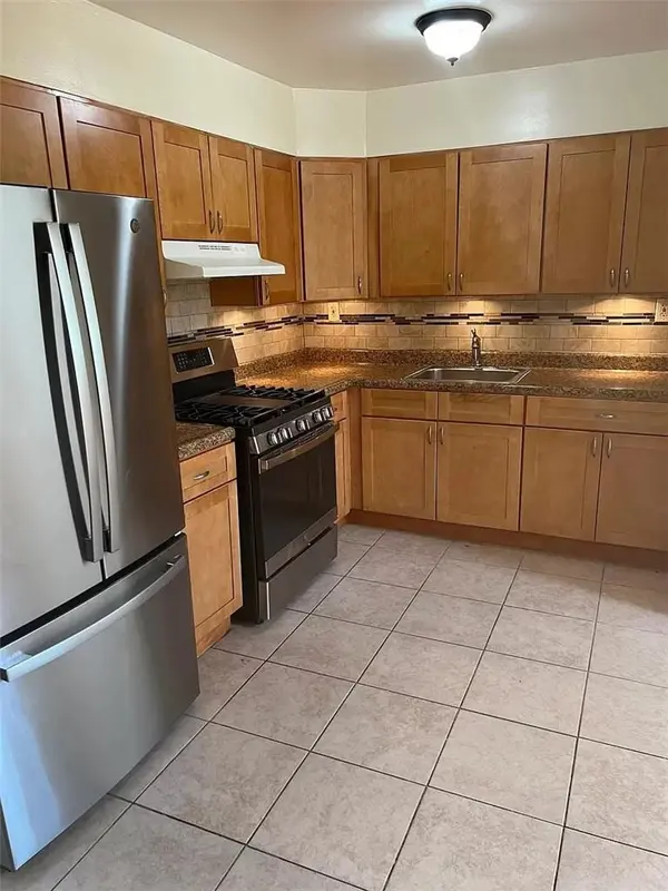 376 Balcom AVE, Bronx, NY 10465